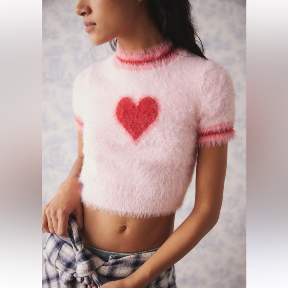 Urban Outfitters Kimchi Blue Fuzzy Short Sleeve Sweater